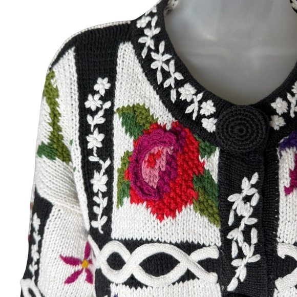 VTG 90s Crochet Knit Cardigan Floral Patchwork Boho Dopamine Dressing M - Picture 4 of 11